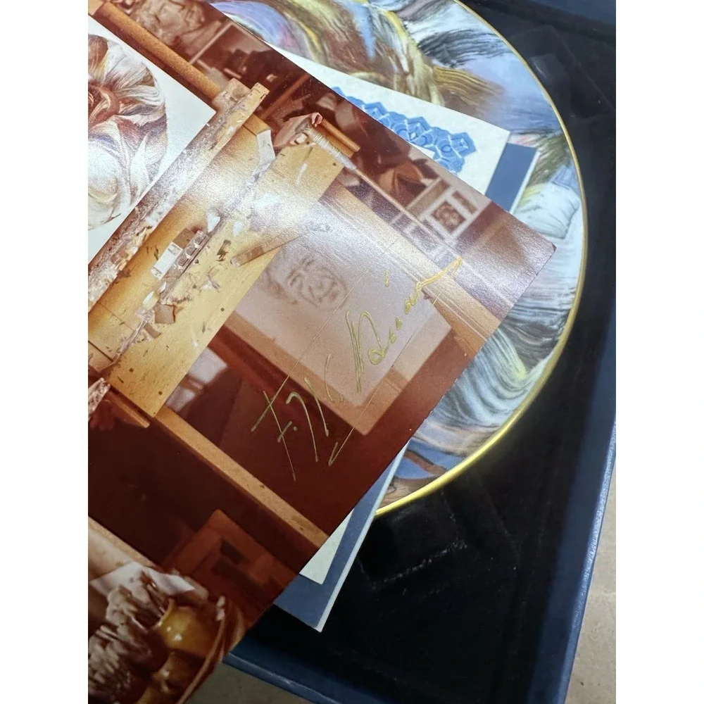 Royal Doulton Gabriella #152 Hand Signed Masseria Plate Photo COA Box